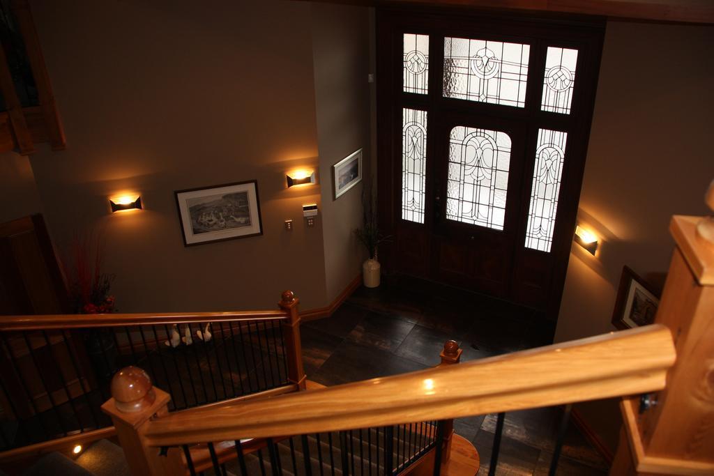 Dock Bay Lodge Те-Анау Экстерьер фото